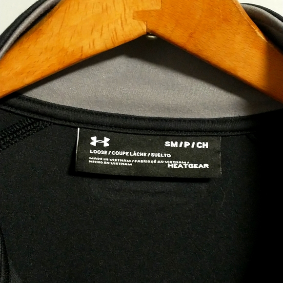 Men's UA Tech 1/2 Zip Long Sleeve Pullover - Picture 4 of 5